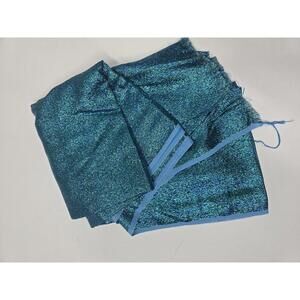 Vintage Shimmery Teal Fabric with Blue Accents - Amazing!‎